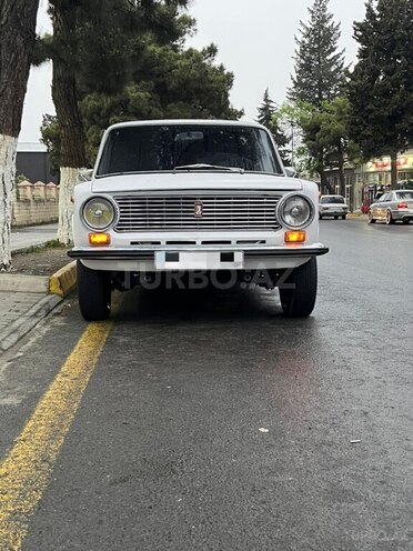 LADA (VAZ) 2101 1984, 86,000 km - 1.2 l - Zaqatala