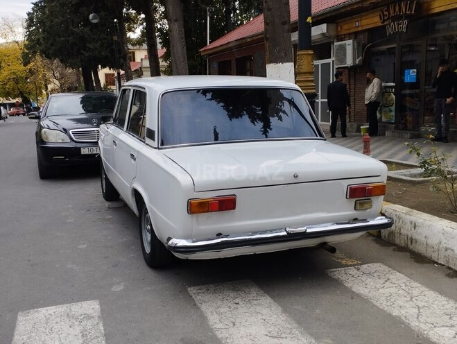 LADA (VAZ) 2101 1984, 86,000 km - 1.2 l - Zaqatala