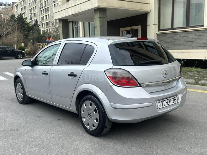 Opel Astra 2005, 300,850 km - 1.3 l - Bakı