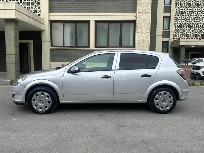 Opel Astra 2005, 300,850 km - 1.3 l - Bakı