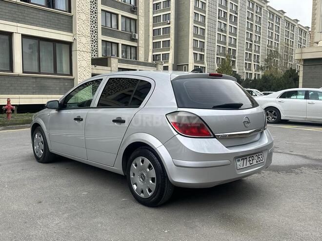 Opel Astra 2005, 300,850 km - 1.3 l - Bakı
