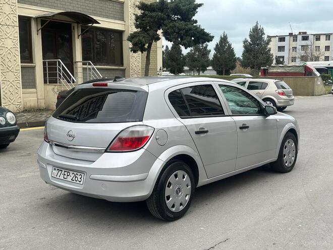 Opel Astra 2005, 300,850 km - 1.3 l - Bakı