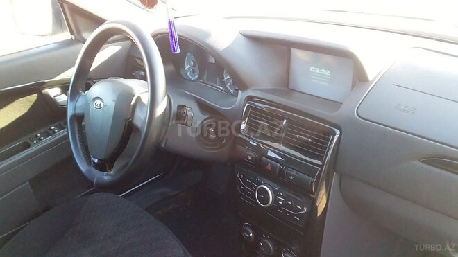 LADA (VAZ) Priora 2015, 188,000 km - 1.6 л - Qusar