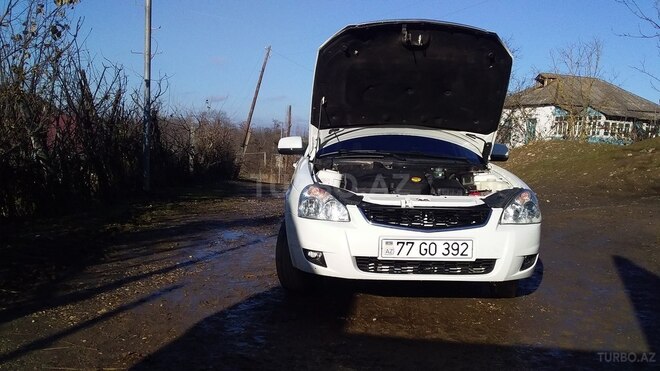 LADA (VAZ) Priora 2015, 188,000 km - 1.6 л - Qusar