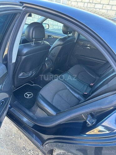 Mercedes E 260 2002, 265,385 km - 2.6 l - Gəncə