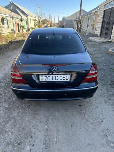 Mercedes E 260 2002, 265,385 km - 2.6 l - Gəncə