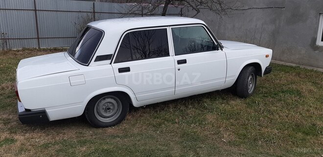 LADA (VAZ) 2107 2011, 13,600 km - 1.6 l - Qəbələ