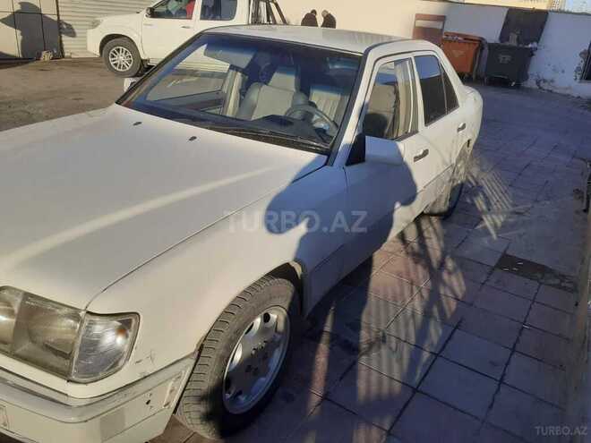 Mercedes E 200 1993, 345,200 km - 2.0 l - Bakı