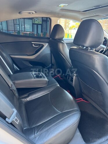 Hyundai Elantra 2014, 198,000 km - 1.8 l - Bakı