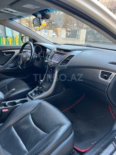Hyundai Elantra 2014, 198,000 km - 1.8 l - Bakı