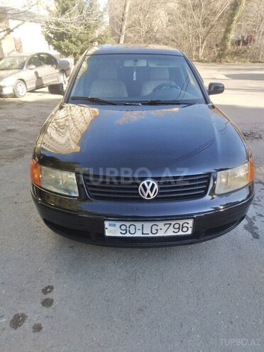 Volkswagen Passat 1999, 220,000 km - 1.8 л - Sumqayıt