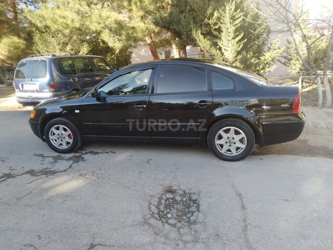 Volkswagen Passat 1999, 220,000 km - 1.8 л - Sumqayıt