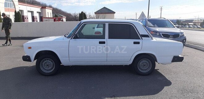 LADA (VAZ) 2107 2011, 136,000 km - 1.6 l - Qəbələ