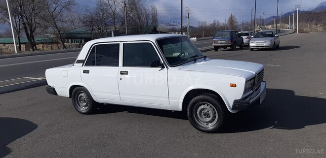 LADA (VAZ) 2107 2011, 136,000 km - 1.6 l - Qəbələ