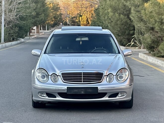 Mercedes E 220 2002, 264,000 km - 2.2 л - Bakı