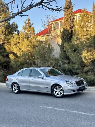 Mercedes E 220 2002, 264,000 km - 2.2 л - Bakı