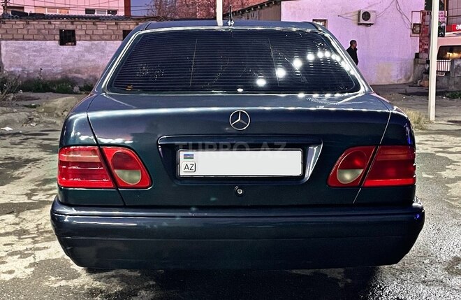 Mercedes E 230 1996, 540,000 km - 2.3 l - Bakı