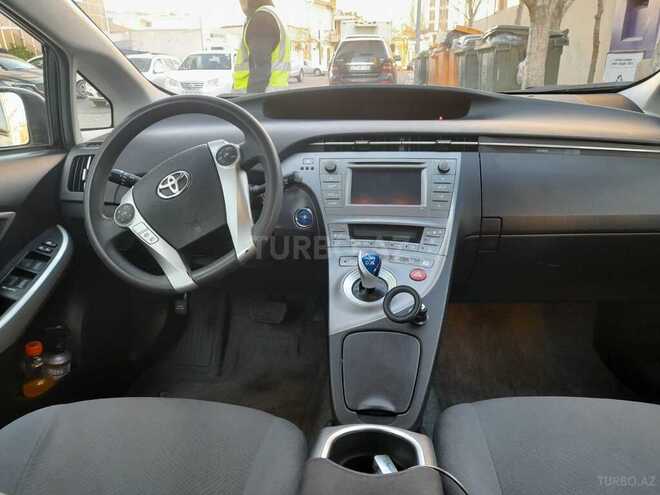Toyota Prius 2015, 273,588 km - 1.8 l - Bakı