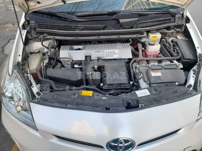 Toyota Prius 2015, 273,588 km - 1.8 l - Bakı
