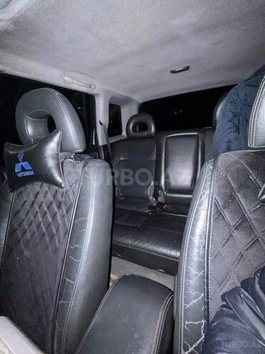 Mitsubishi Outlander 2002, 232,000 km - 2.4 l - Bakı