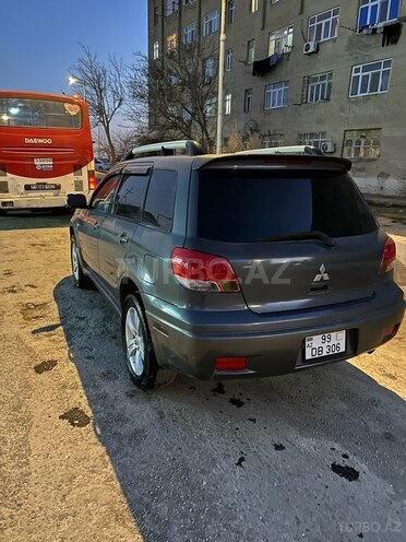 Mitsubishi Outlander 2002, 232,000 km - 2.4 l - Bakı