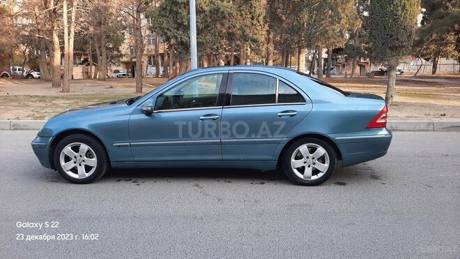 Mercedes C 240 2001, 356,000 km - 2.4 л - Bakı