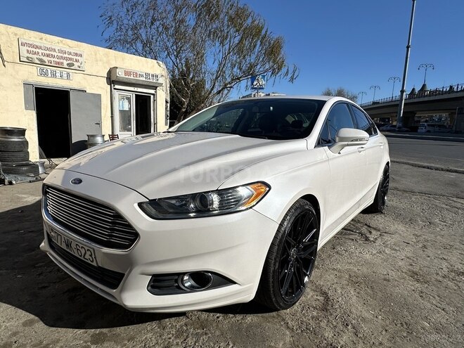 Ford Fusion 2014, 240,000 km - 1.5 l - Bakı