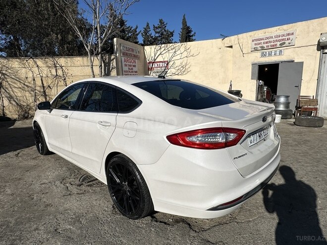 Ford Fusion 2014, 240,000 km - 1.5 l - Bakı