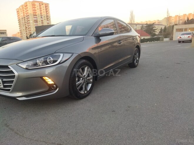 Hyundai Elantra 2016, 245,172 km - 1.6 l - Bakı