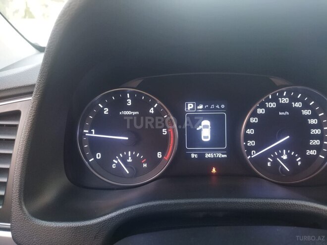 Hyundai Elantra 2016, 245,172 km - 1.6 l - Bakı