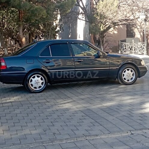 Mercedes C 200 1997, 326,580 km - 2.0 л - Sumqayıt