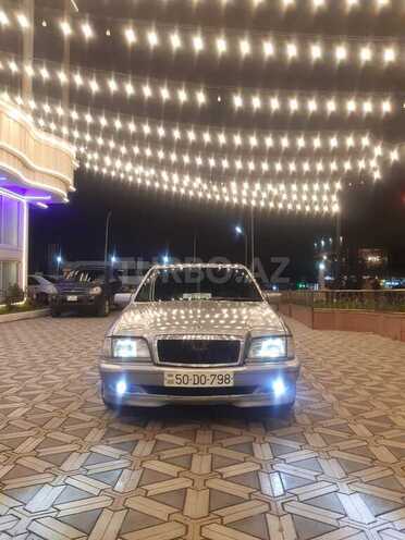 Mercedes C 280 1993, 200,000 km - 2.8 л - Bakı