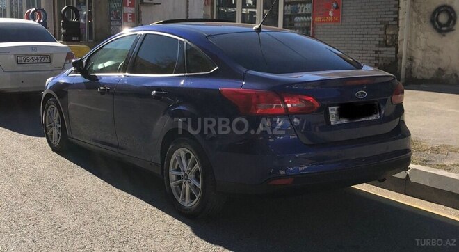 Ford Focus 2015, 150,000 km - 1.6 л - Bakı