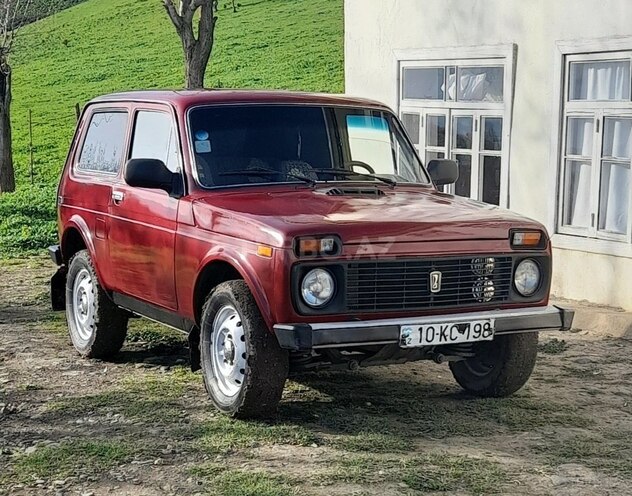 LADA (VAZ) Niva 1990, 89,000 km - 1.6 л - Yardımlı