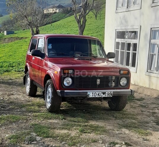 LADA (VAZ) Niva 1990, 89,000 km - 1.6 л - Yardımlı