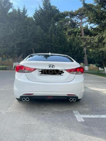 Hyundai Elantra 2011, 221,000 km - 1.6 l - Bakı