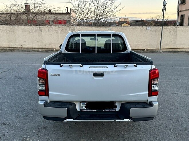 Mitsubishi L200 2021, 144,000 km - 2.4 l - Bakı
