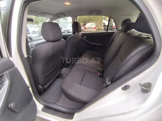 Toyota Corolla 2004, 250,000 km - 1.4 л - Bakı