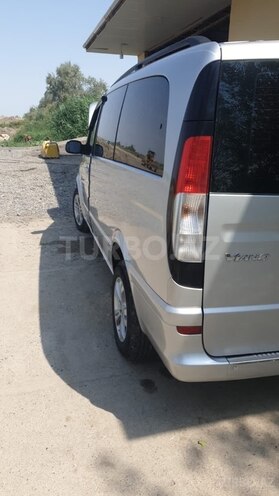Mercedes Viano 2006, 320,000 km - 2.2 l - Salyan