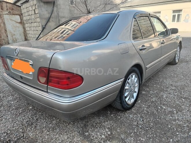 Mercedes E 230 1997, 461,918 km - 2.3 l - Sumqayıt