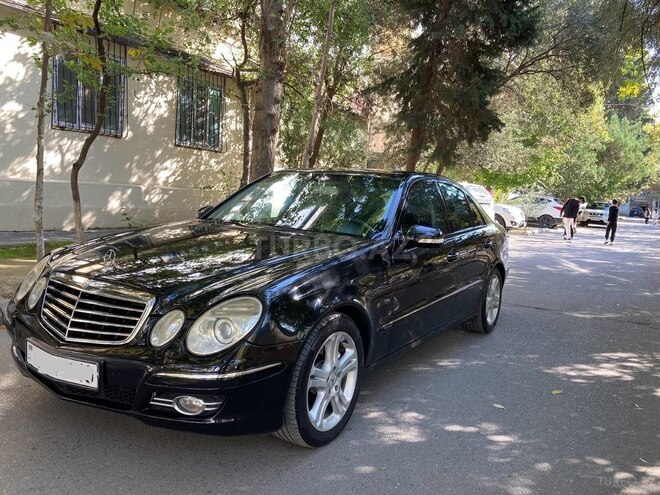 Mercedes E 350 2007, 275,000 km - 3.5 l - Bakı
