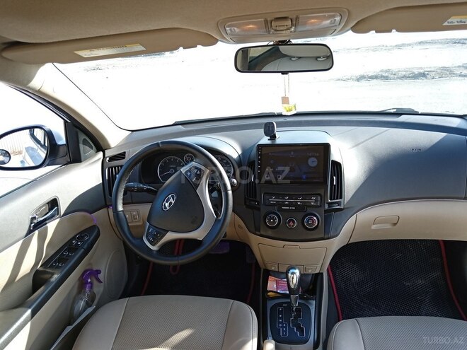Hyundai i30 2010, 184,400 km - 2.0 l - Bakı
