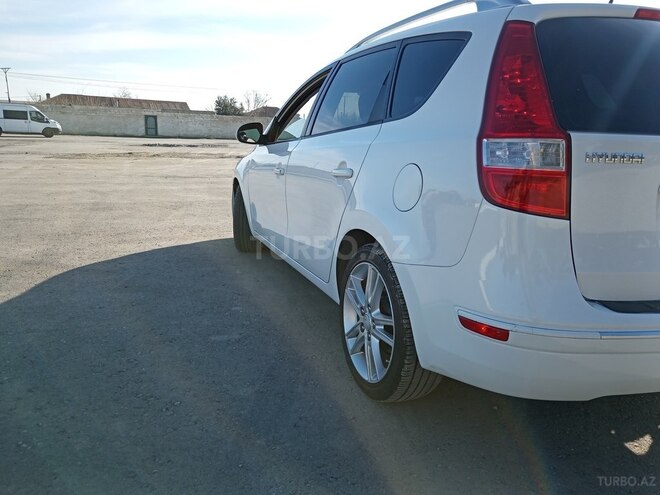 Hyundai i30 2010, 184,400 km - 2.0 l - Bakı