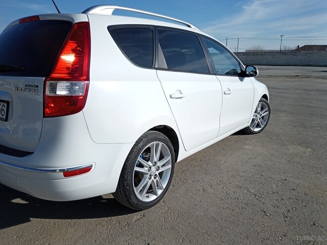 Hyundai i30 2010, 184,400 km - 2.0 l - Bakı