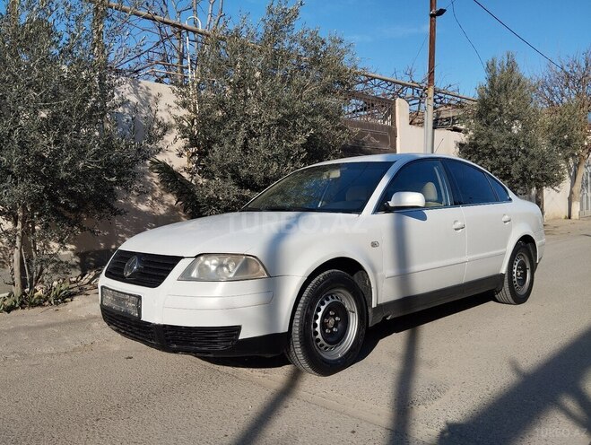Volkswagen Passat 2004, 240,995 km - 1.8 l - Bakı