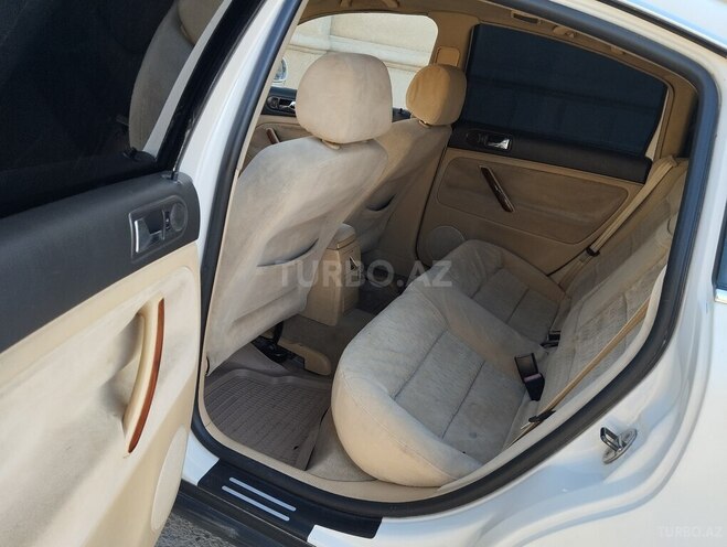 Volkswagen Passat 2004, 240,995 km - 1.8 l - Bakı