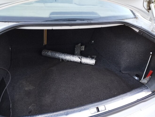 Volkswagen Passat 2004, 240,995 km - 1.8 l - Bakı