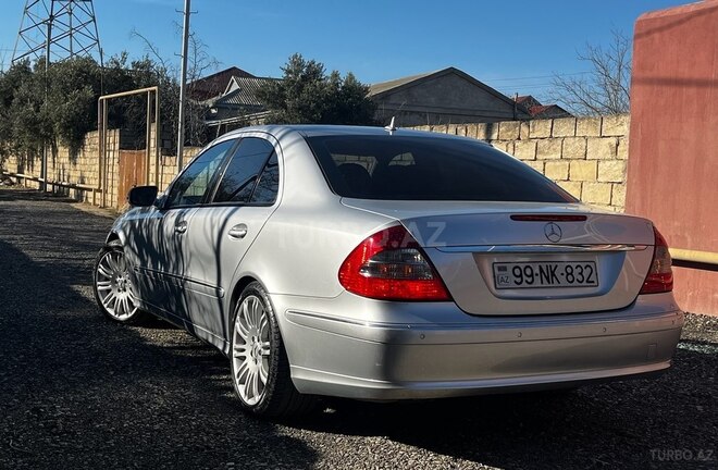 Mercedes E 220 2007, 184,000 km - 2.2 л - Bakı