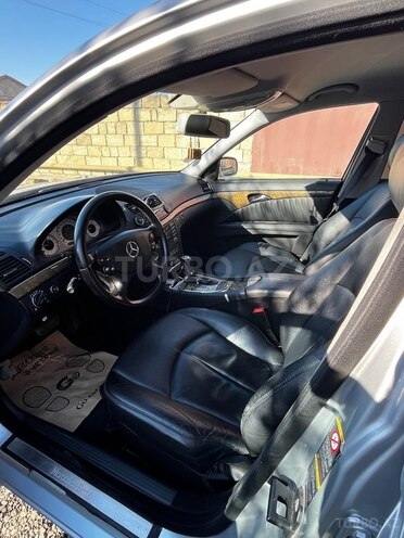 Mercedes E 220 2007, 184,000 km - 2.2 л - Bakı