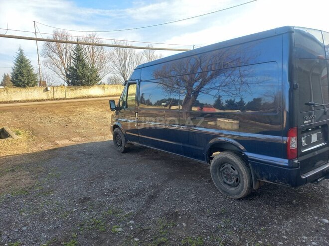 Ford Transit 2009, 179,633 km - 3.2 l - Lənkəran
